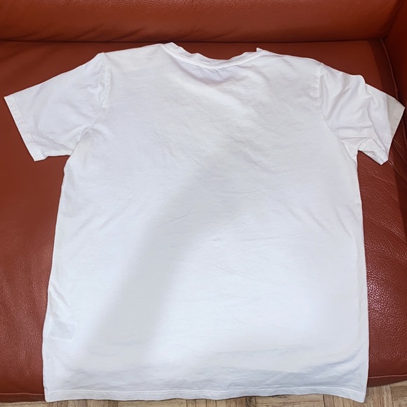 Balmian 3 button flocked logo t-shirt, white with silver writing and buttons - Picture 3 of 5